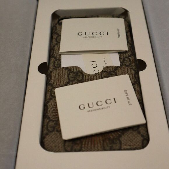 Authentic Gucci Unisex-Adult Cat Patch GG Supreme iPhone 8 Phone Case - Picture 8 of 8